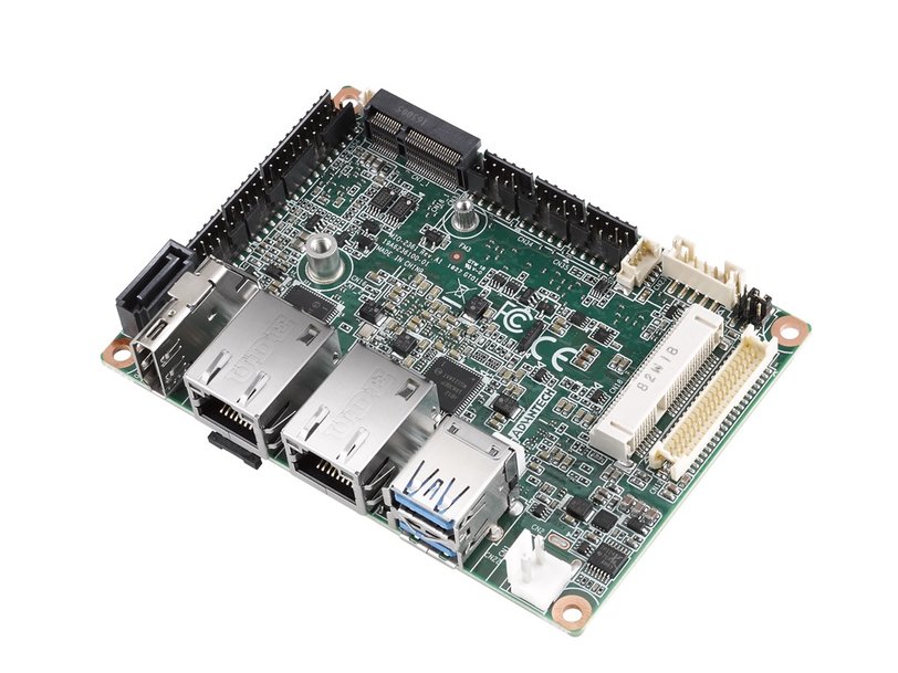 Pico-ITX robuste MIO-2361 SBC avec les fonctions LPDDR4 et eMMC intégrées